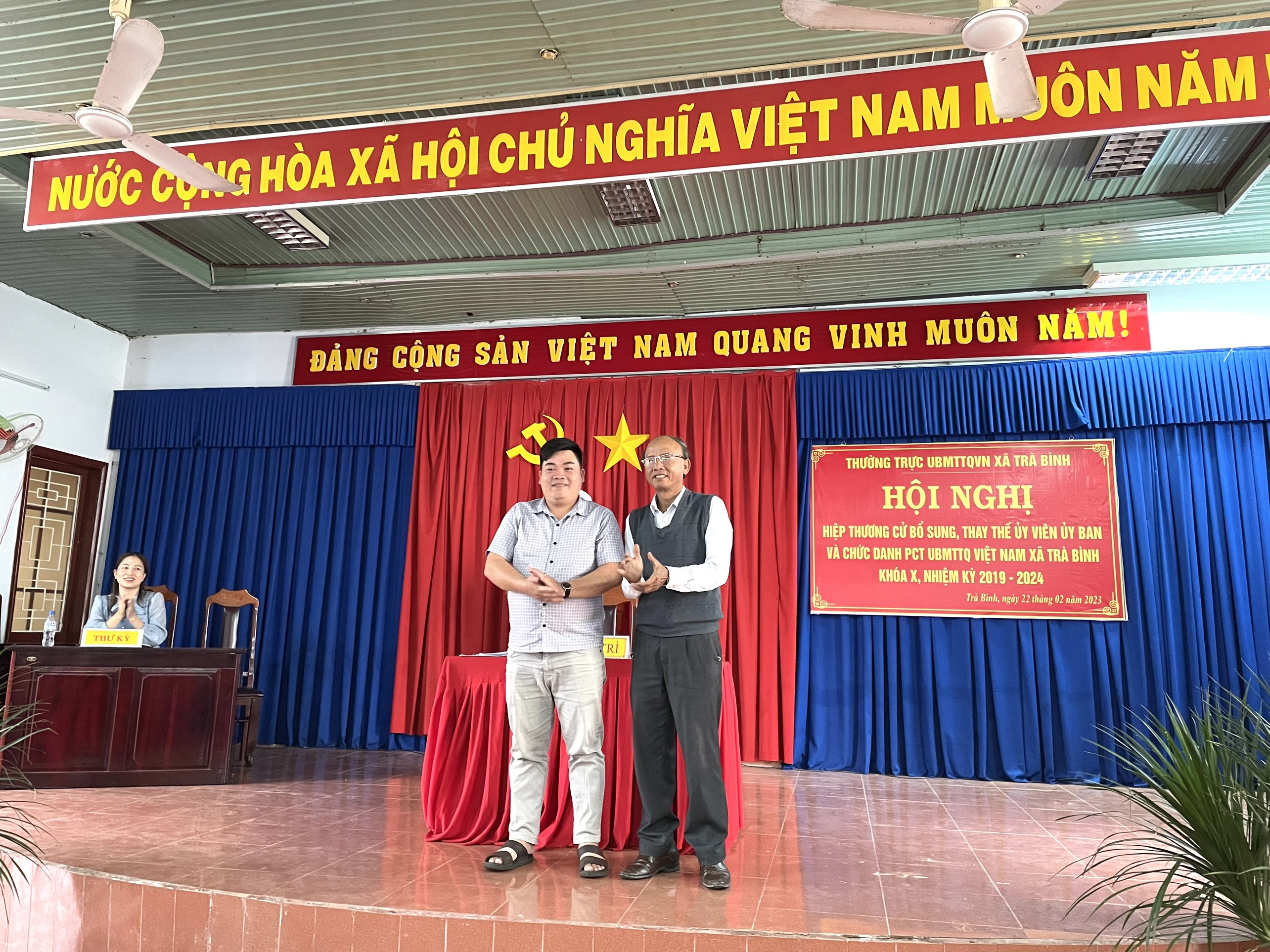 UBND xã Trà Bình tổ chức bầu bổ sung chức danh Phó Chủ tịch UBMTTQ Việt Nam xã Trà Bình khóa X, nhiệm kỳ (2019-2024)